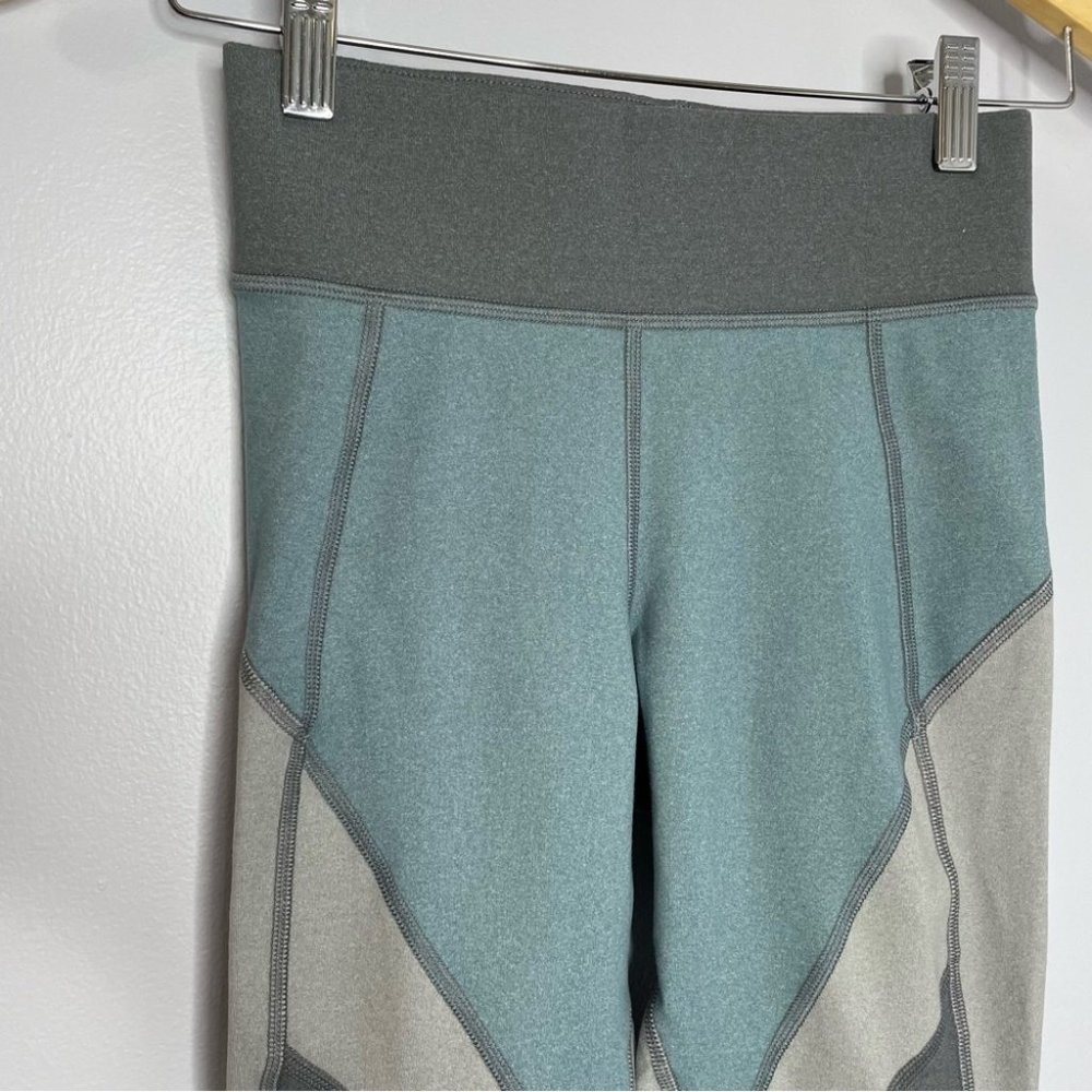 Michi Mist Cropped Leggings - Picture 6 of 10